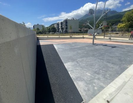 mur d'escalade sol souple grenoble isère 38 PLAYTIL