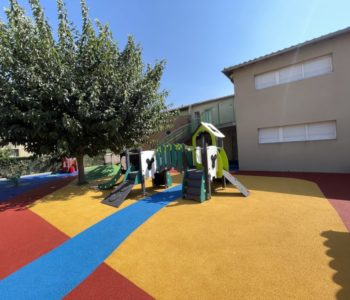 aire de jeux crèche villeneuve-les-avignon, vaucluse, drôme, ardèche, gard, isère, hautes-alpes