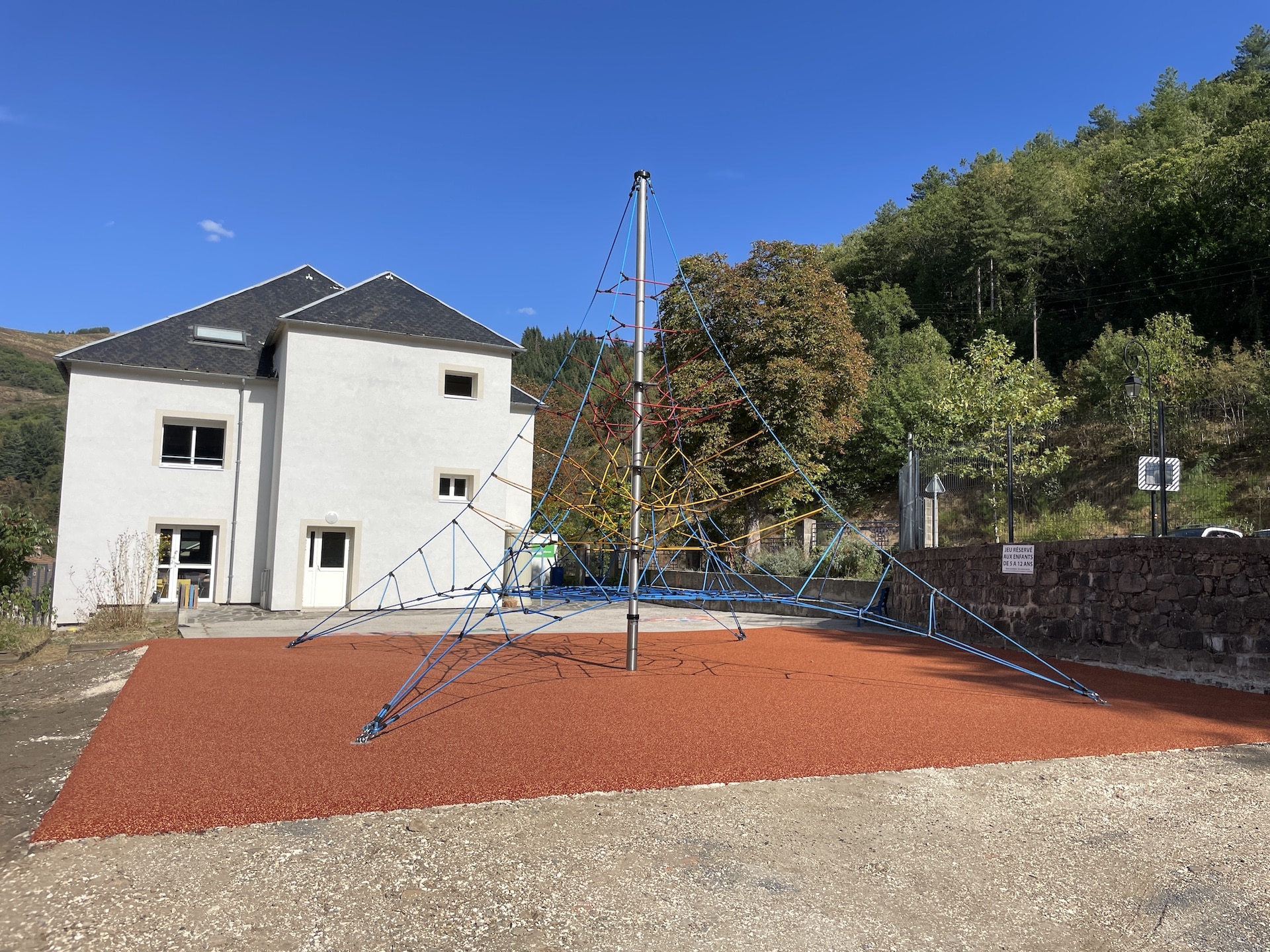 pyramide de cordes école lozère, vaucluse, drôme, gard, hautes alpes