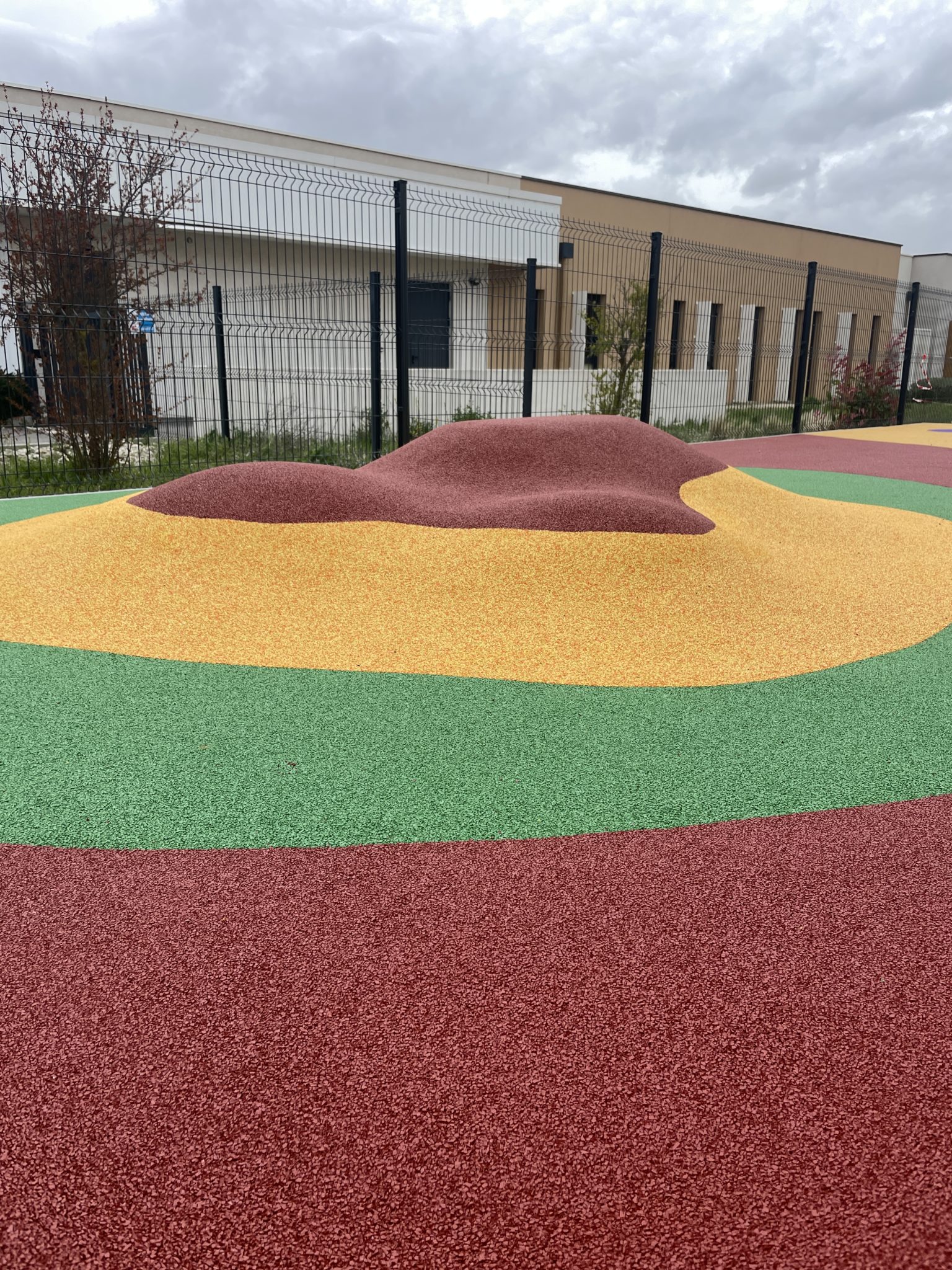 sol amortissant micro crèche montélimar drôme, Vaucluse, ardèche, gard, bouche-du-rhône