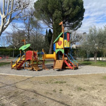 aire de jeux vaison-la-romaine vaucluse 84, drôme 26, ardèche 07