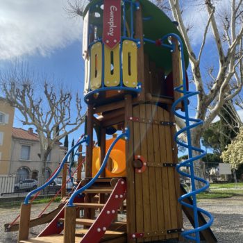 aire de jeux vaison-la-romaine vaucluse 84, drôme 26, ardèche 07