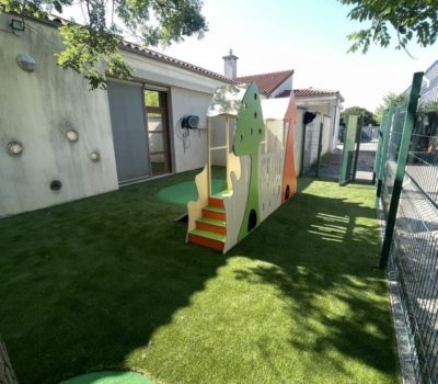 gazon synthétique crèche drôme, vaucluse, ardèche
