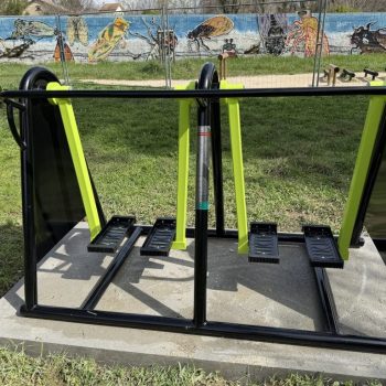 fitness extérieur, marcheur double, agrès sportif Vaison-la-Romaine, Vaucluse, Drôme