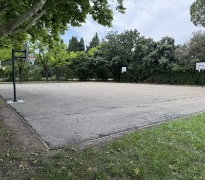 rénovation terrains sportifs, basket, handball, multisports Villeneuve-lès-Avignon, gard, vaucluse, drôme, bouches-du-rhône, ardèche, hautes-alpes