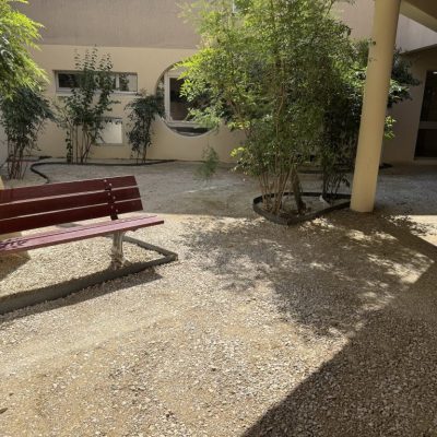 sol souple caoutchouc hôpital patio unité mère enfant avignon, vaucluse drôme, bouches-du-rhône