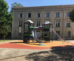 Romans-sur-Isère, Drôme (26) Aire de jeux, sol amortissant EPDM - Romans-sur-Isère - Drôme