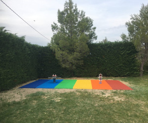 Villedieu - Vaucluse (84) Aire de jeux, sol amortissant EPDM