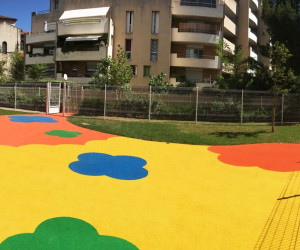 Crèche, Marseille - Bouche-du-Rhône (13) Réalisation sol amortissant aire de jeux