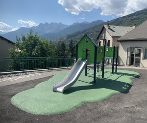 Briançon, Hautes-Alpes (05) Sol amortissant EPDM