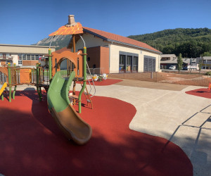 Chabottes - Hautes-Alpes (05) Sol amortissant EPDM