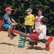 2 - 6 ans Aires de jeux collectivités, jeu sur ressort