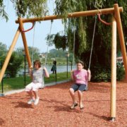 4 - 15 ans Aires de jeux collectivités, balançoire