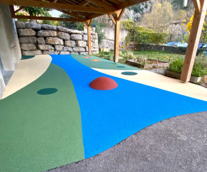 Crèche, Les Pilles (26) sol amortissant micro-crèche les Pilles