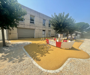 Crèche, Arles (13) sol souple crèche